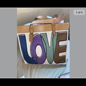 🌟NWT🌟Coach Love Tote